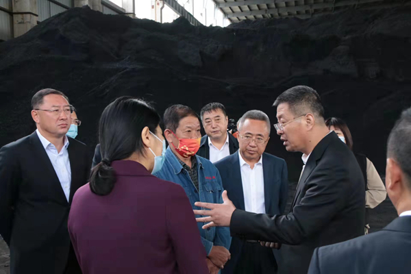 21.王子联市长领导PG电子供热集团供暖工作.jpg