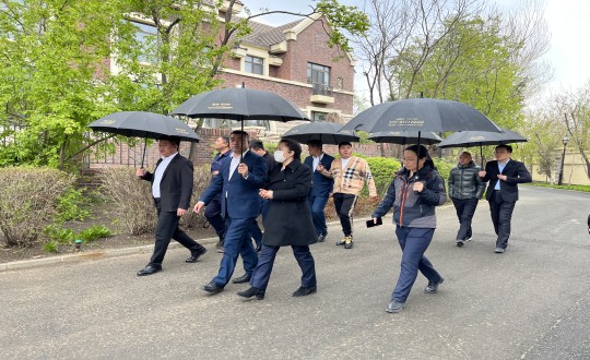17.保利物业观摩团参观PG电子·美邑园区_副本.jpg 17.保利物业观摩团参观PG电子·美邑园区_副本.jpg