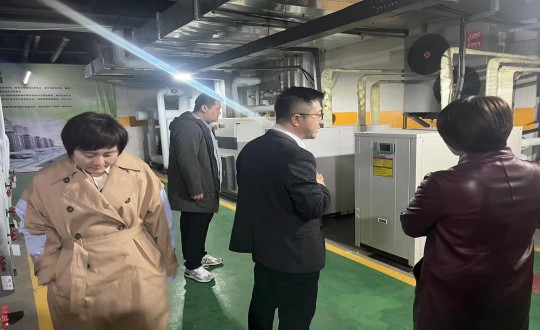 19.李琼华总经理到访希尔顿欢朋酒店进建调查_副本.jpg 19.李琼华总经理到访希尔顿欢朋酒店进建调查_副本.jpg