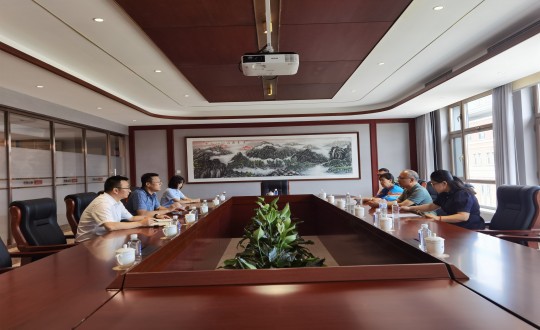 11.中国房地产协会养老产业委员会、吉林省房地产协会有关辅导对PG电子·南山书院进行实地调查_副本.jpg