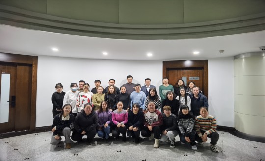 18.药业公司“文化价值观共创”主题会议合影留想_副本.jpg 18.药业公司“文化价值观共创”主题会议合影留想_副本.jpg