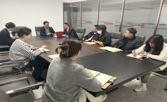 15.康养地产公司召开2024年度PG电子视野通讯员工作会议_副本.jpg