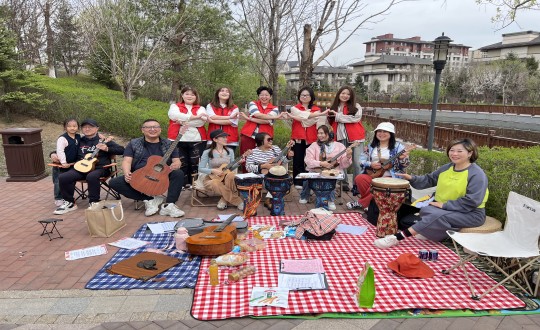 3.“南山音乐摄影赏花游园会”活动合影留想_副本.jpg