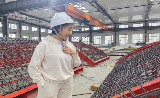 11.陆颖副董事长莅临装配式总公司领导工作_副本.jpg