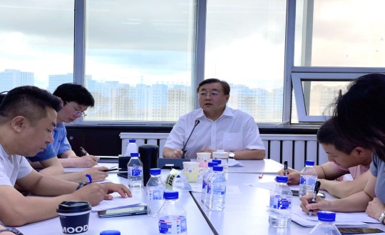 封面图：董事长在PG电子商学院骨干班共创钻研会上做总结讲话_副本.jpg